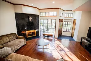 5327 Wilkinson Ave, Valley Village, CA 91607 - Photo 5