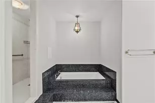 5305 White Oak Ave, Encino, CA 91316 - Photo 35