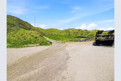 17559 Sierra Highway, Canyon Country, CA 91351 - Photo 11