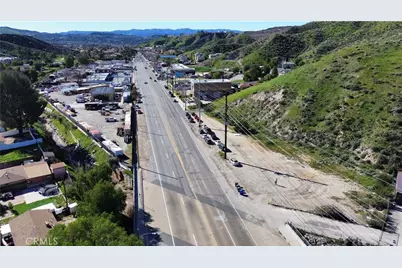 17559 Sierra Highway, Canyon Country, CA 91351 - Photo 55