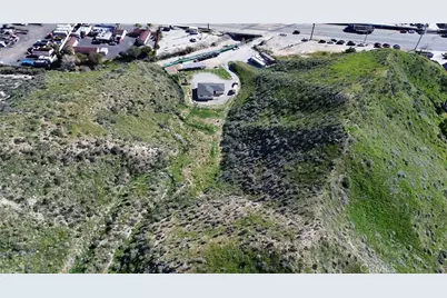 17559 Sierra Highway, Canyon Country, CA 91351 - Photo 51