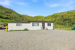 17559 Sierra Hwy, Canyon Country, CA 91351 - Photo 17