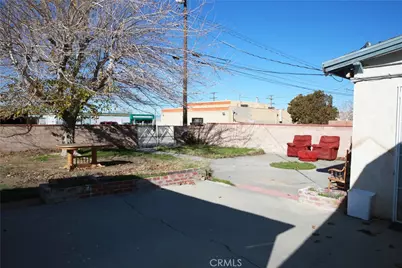 44129 Carolside, Lancaster, CA 93535 - Photo 23