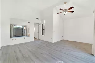 21901 Dupont St, Chatsworth, CA 91311 - Photo 23