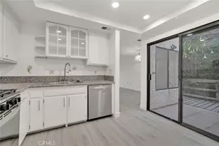 21901 Dupont St, Chatsworth, CA 91311 - Photo 13