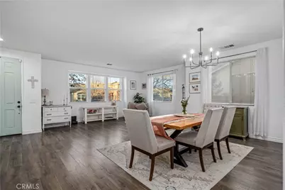 4048 J-9, Lancaster, CA 93536 - Photo 13
