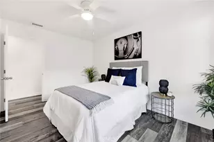 7735 7733 Babcock Ave, North Hollywood, CA 91605 - Photo 23