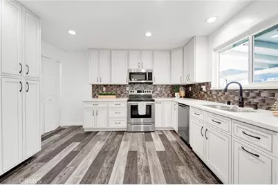 7735 7733 Babcock Avenue, North Hollywood, CA 91605 - Photo 13