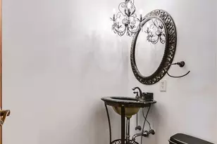 10214 Larwin Ave, Chatsworth, CA 91311 - Photo 13