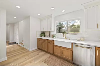 329 E Lago Lindo Road, Palmdale, CA 93550 - Photo 9