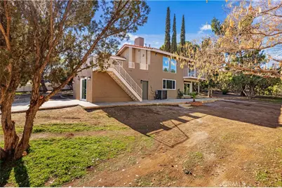 329 E Lago Lindo Road, Palmdale, CA 93550 - Photo 37