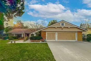 377 Oldstone Ct, Simi Valley, CA 93065 - Photo 1