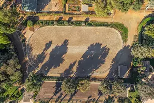 377 Oldstone Ct, Simi Valley, CA 93065 - Photo 39