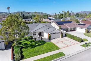 17 Pinewood Ave, Oak Park, CA 91377 - Photo 3