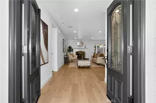 17 Pinewood Ave, Oak Park, CA 91377 - Photo 5