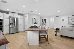 17 Pinewood Ave, Oak Park, CA 91377 - Photo 21