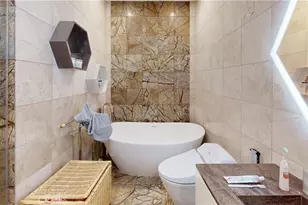 14569 Benefit, Sherman Oaks, CA 91403 - Photo 11