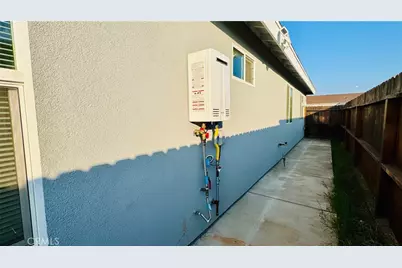 801 S Oleander, Bakersfield, CA 93304 - Photo 25