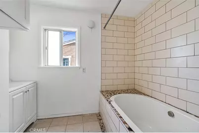 961 W 47th Street, Los Angeles, CA 90037 - Photo 19