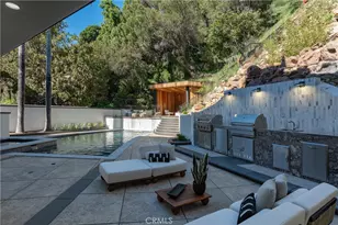 2638 Zorada Dr, Los Angeles, CA 90046 - Photo 55