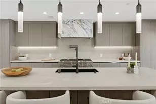 2638 Zorada Dr, Los Angeles, CA 90046 - Photo 25