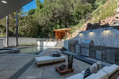 2638 Zorada Drive, Los Angeles, CA 90046 - Photo 57