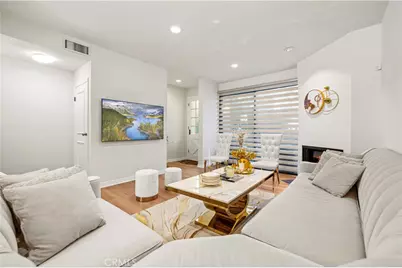 7862 W Manchester, Playa del Rey, CA 90293 - Photo 5