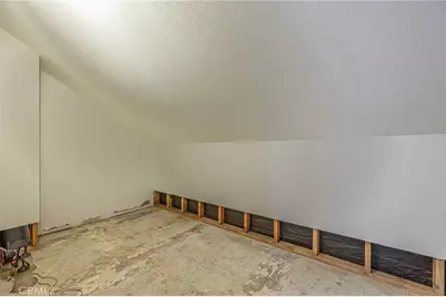 4835 W Avenue M6, Lancaster, CA 93536 - Photo 37