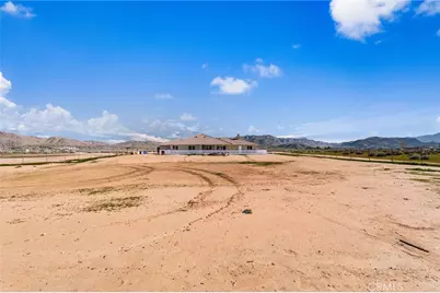15088 Mesquite Road, Apple Valley, CA 92307 - Photo 39