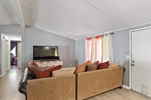 3524 E Ave R, Palmdale, CA 93550 - Photo 11