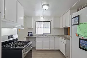 3524 E Ave R, Palmdale, CA 93550 - Photo 5