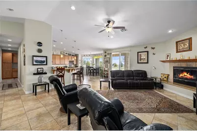 8346 W Avenue D4, Lancaster, CA 93536 - Photo 5