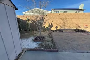 2071 Candice, Rosamond, CA 93560 - Photo 33