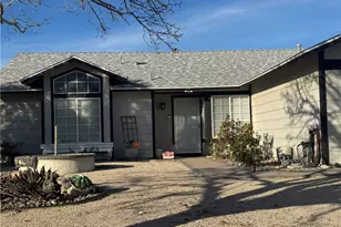 2071 Candice, Rosamond, CA 93560 - Photo 3