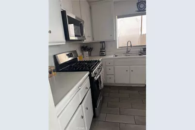 2071 Candice, Rosamond, CA 93560 - Photo 7