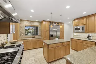 489 Oakhampton, Thousand Oaks, CA 91361 - Photo 9