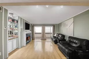 5334 Lindley Ave, Encino, CA 91316 - Photo 1