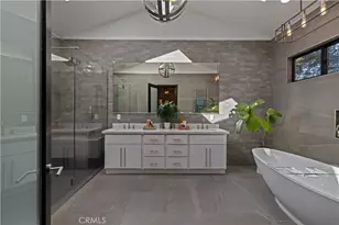 17929 Martha St, Encino, CA 91316 - Photo 11