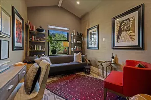 17929 Martha St, Encino, CA 91316 - Photo 19