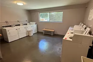 330 W California Blvd, Pasadena, CA 91105 - Photo 7