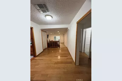 1335 N Niagara Street, Burbank, CA 91505 - Photo 5