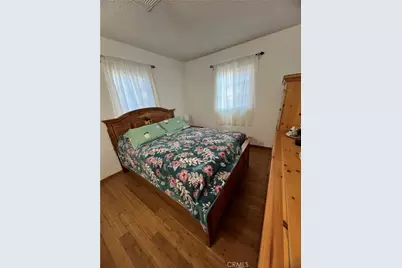 1335 N Niagara Street, Burbank, CA 91505 - Photo 13