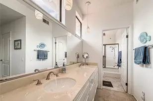5021 Ambridge, Calabasas, CA 91301 - Photo 17