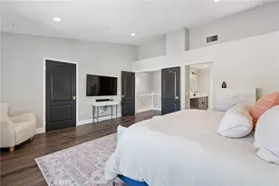 5179 Knollwood Way, Woodland Hills, CA 91364 - Photo 17