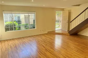 19216 Hamlin Dr, Reseda, CA 91335 - Photo 3