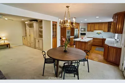 19201 Castlebay Lane, Porter Ranch, CA 91326 - Photo 9