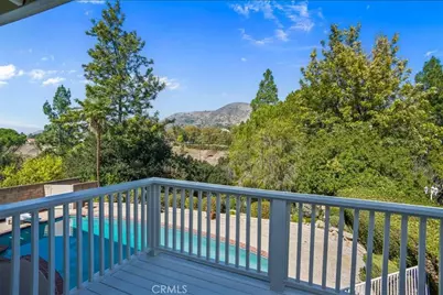 19201 Castlebay Lane, Porter Ranch, CA 91326 - Photo 15