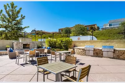 18619 Cedar Crest Drive, Canyon Country, CA 91387 - Photo 55