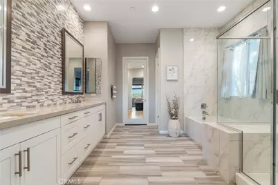 18619 Cedar Crest Drive, Canyon Country, CA 91387 - Photo 29