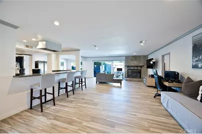 20363 Roscoe, Winnetka, CA 91306 - Photo 5